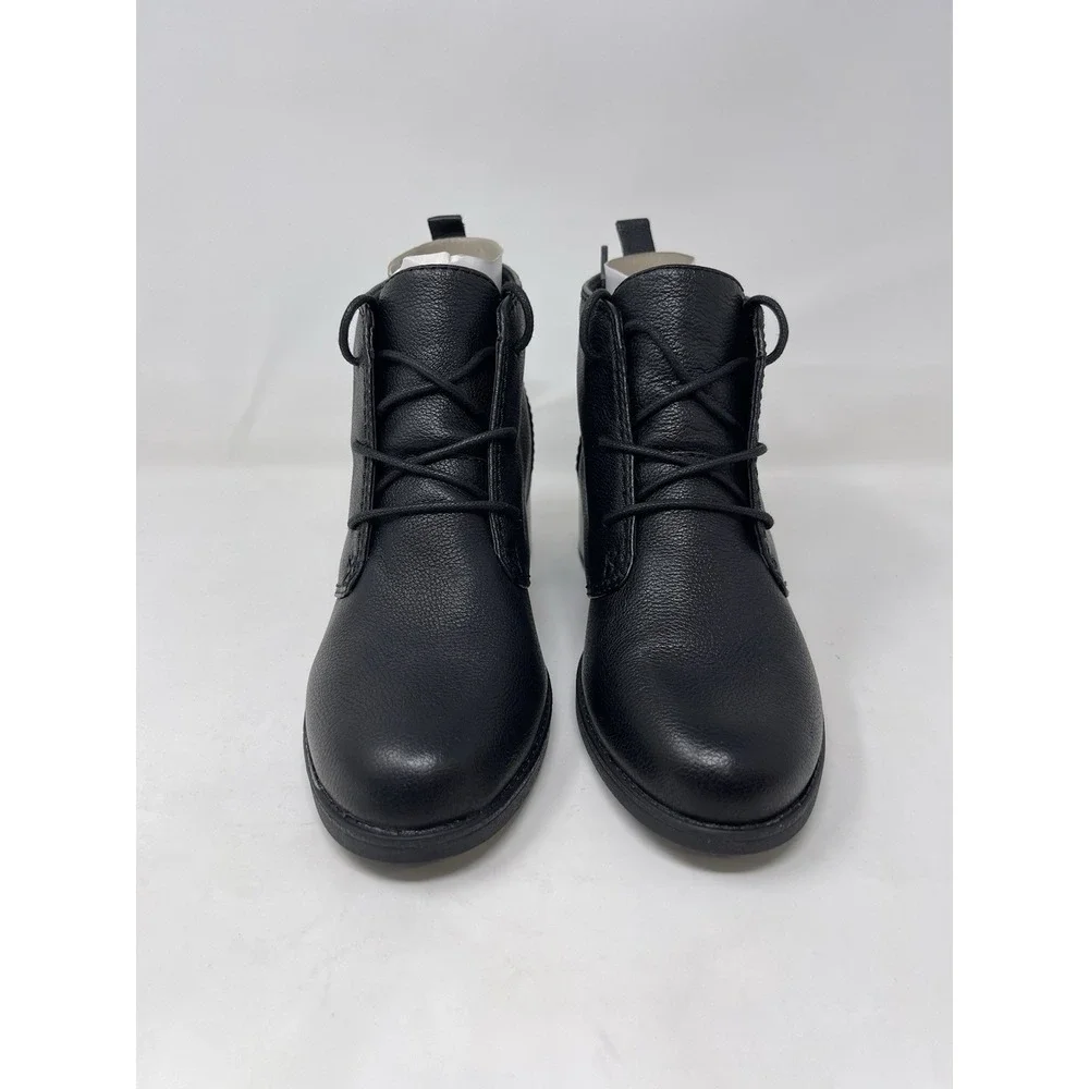 Clarks Nevella Harper Black Leather Ankle Boots Women's Size 8M New Box Defects*